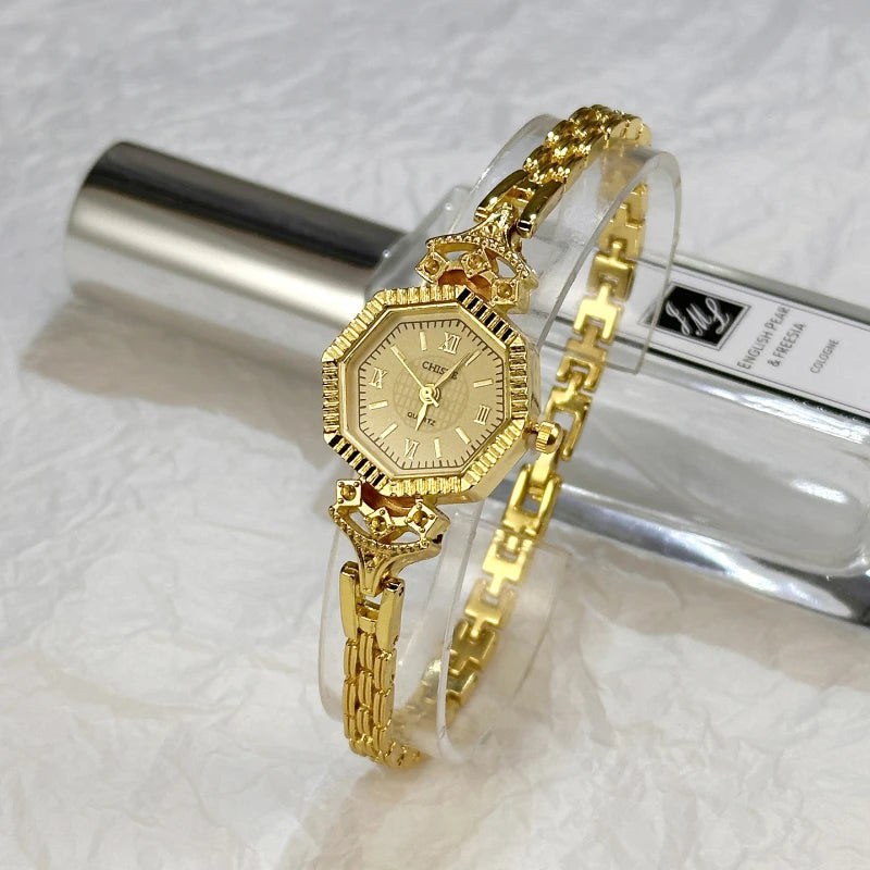 Women's Fashion Quartz Watch - Rhombus Dial, Magnetic Alloy Bracelet