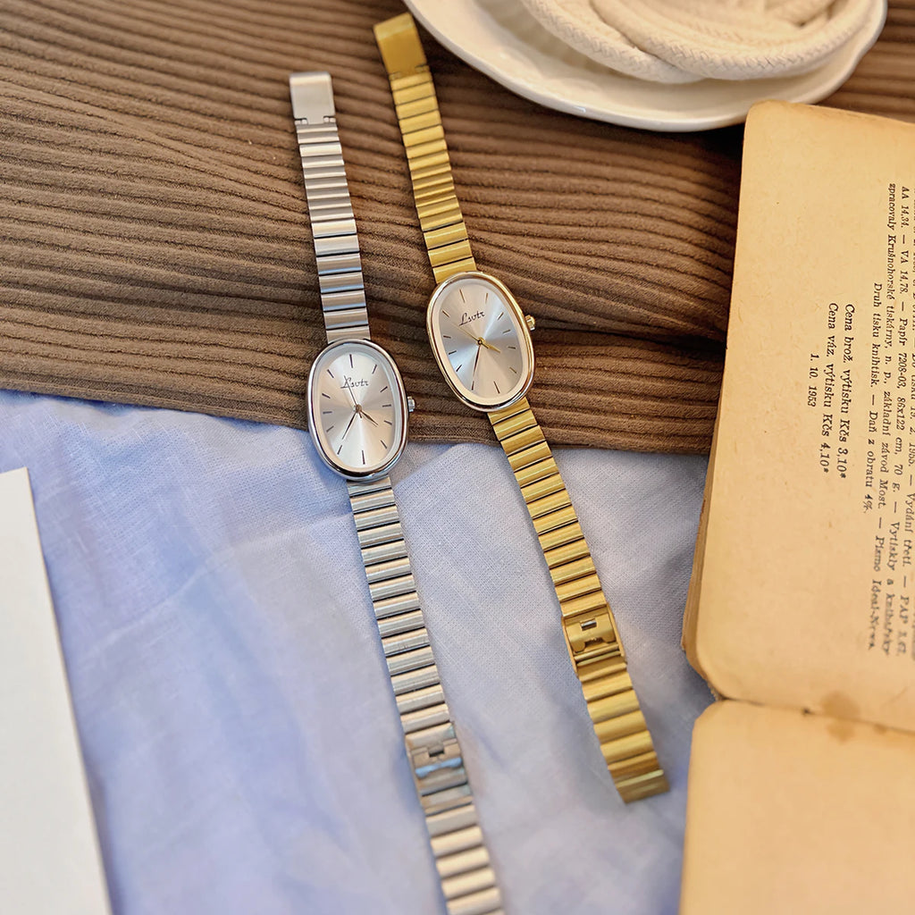 Women's Vintage Luxury Quartz Watch - Gold & Silver Bracelet