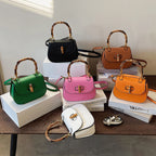 Bolso Saddle de Mujer | Cuero PU, Cierre con Candado | 6 Colores