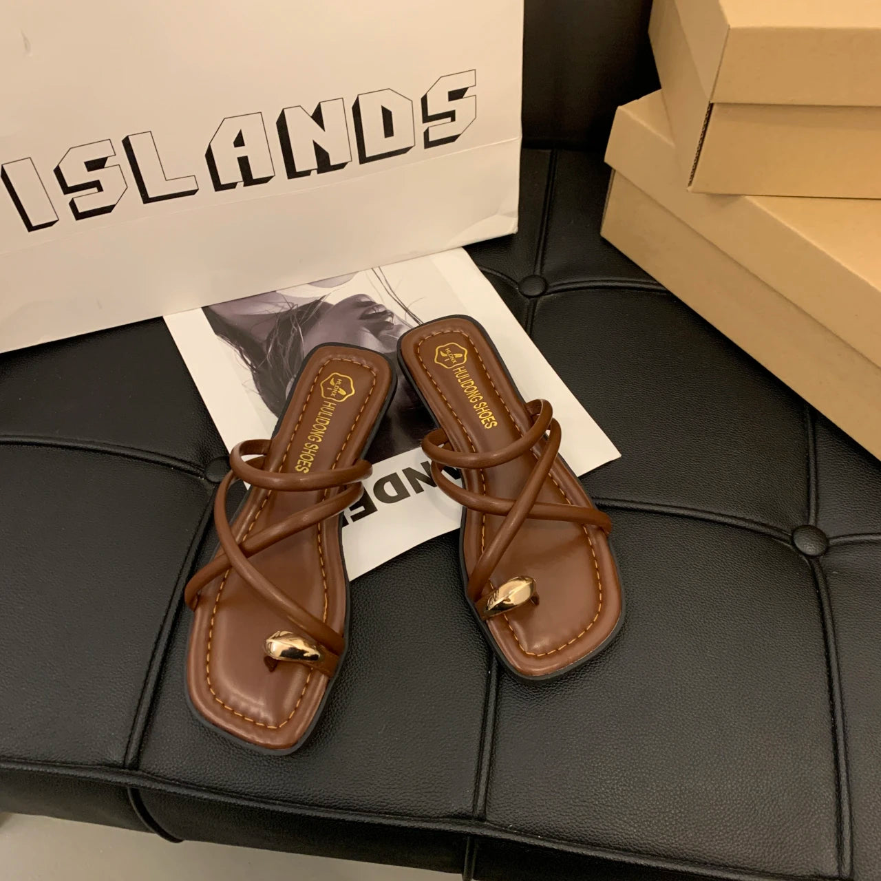 Cross Strap Slide Sandals - Lightweight Toe Loop Beach Shoes for Women