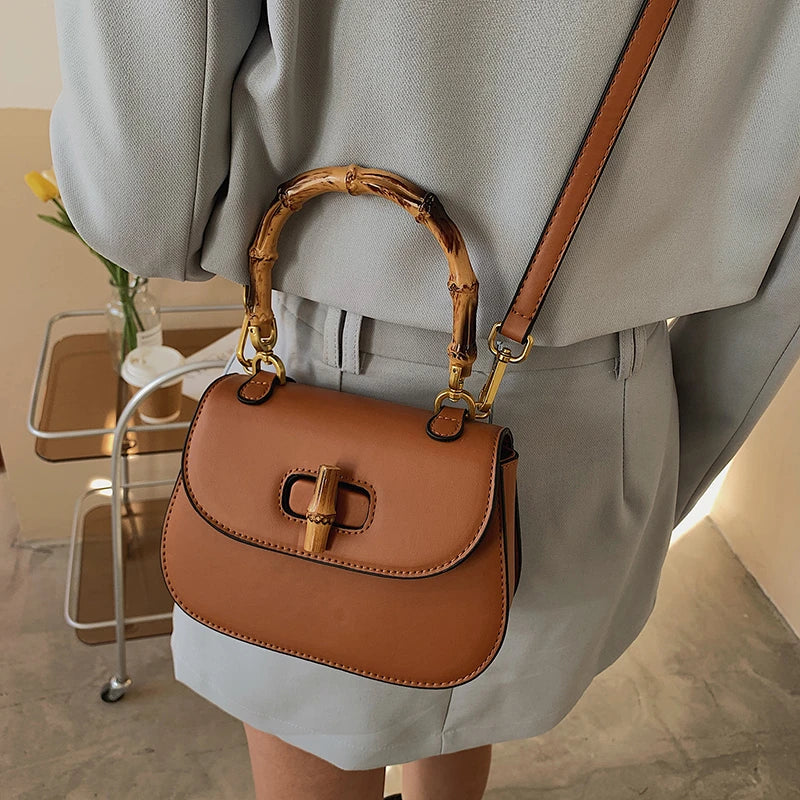 Bolso Saddle de Mujer | Cuero PU, Cierre con Candado | 6 Colores