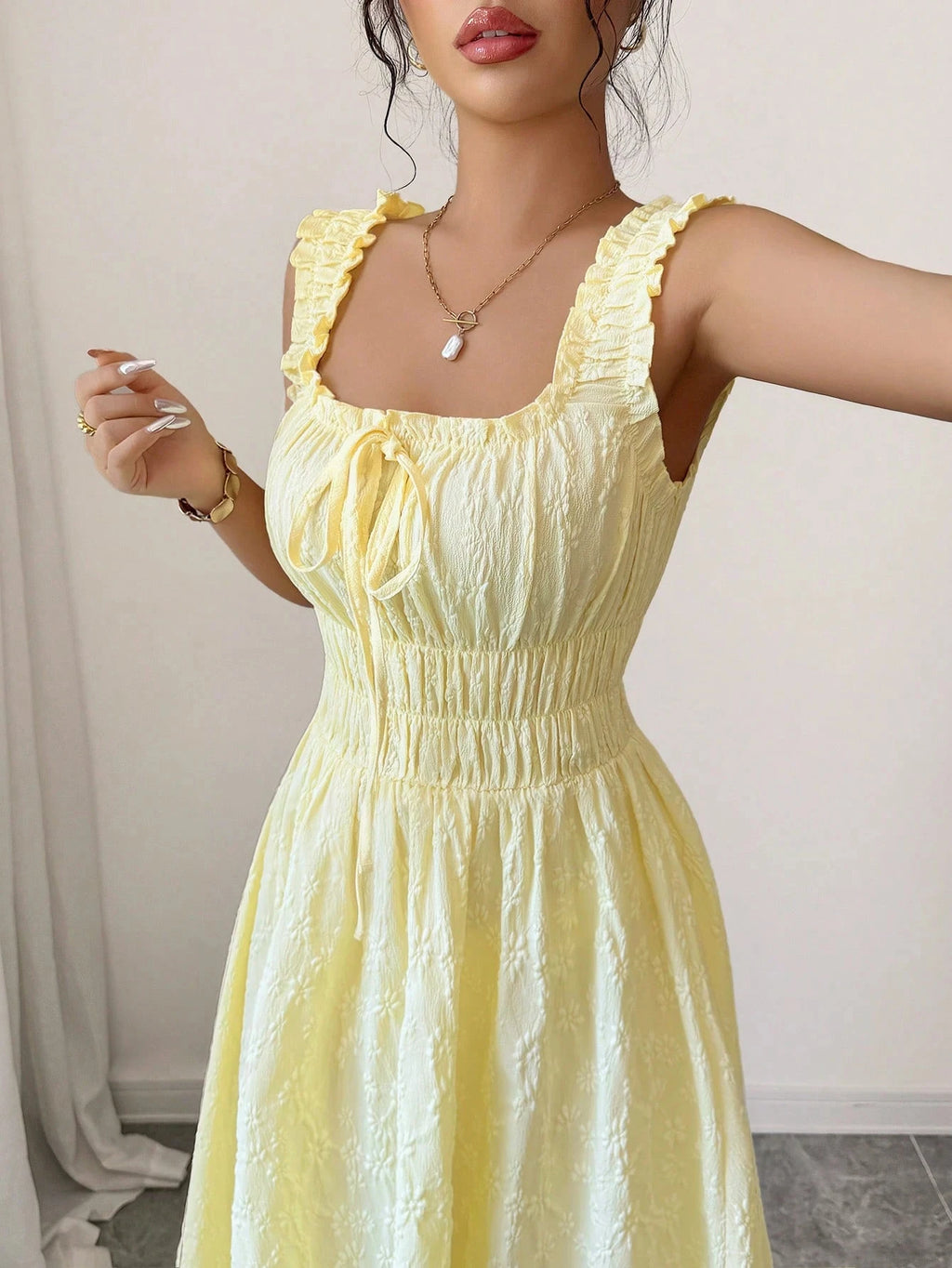Vestido Casual Amarillo para Mujer | Smocked, Cuello Cuadrado, Largo hasta el Tobillo