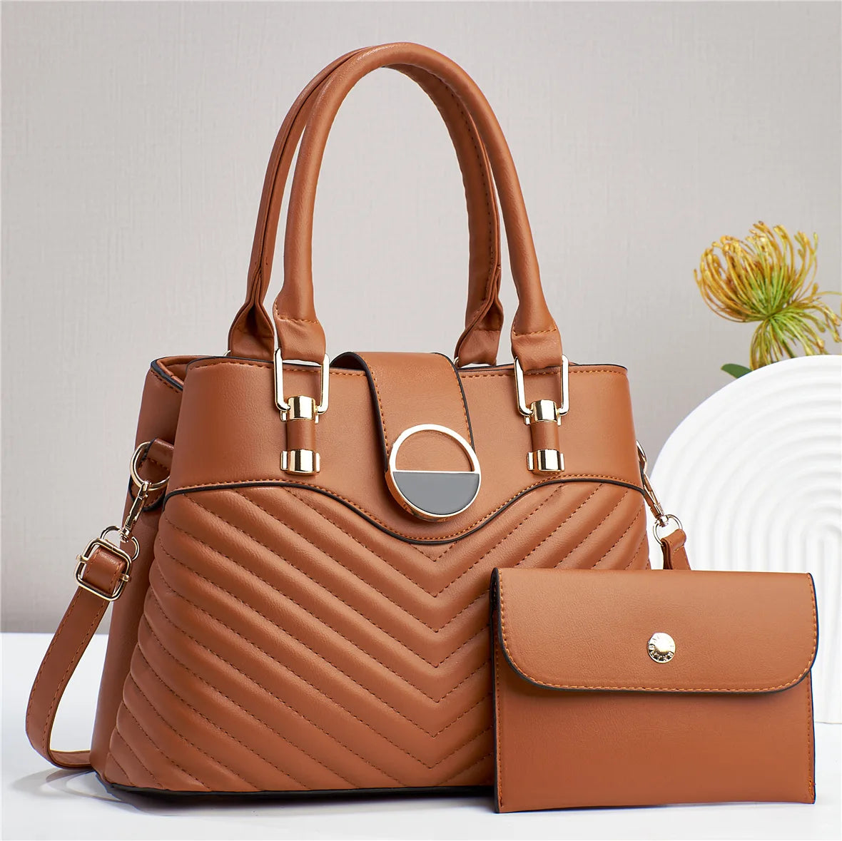 Women's Leather Tote Bag - Large Capacity Fashion Handbag