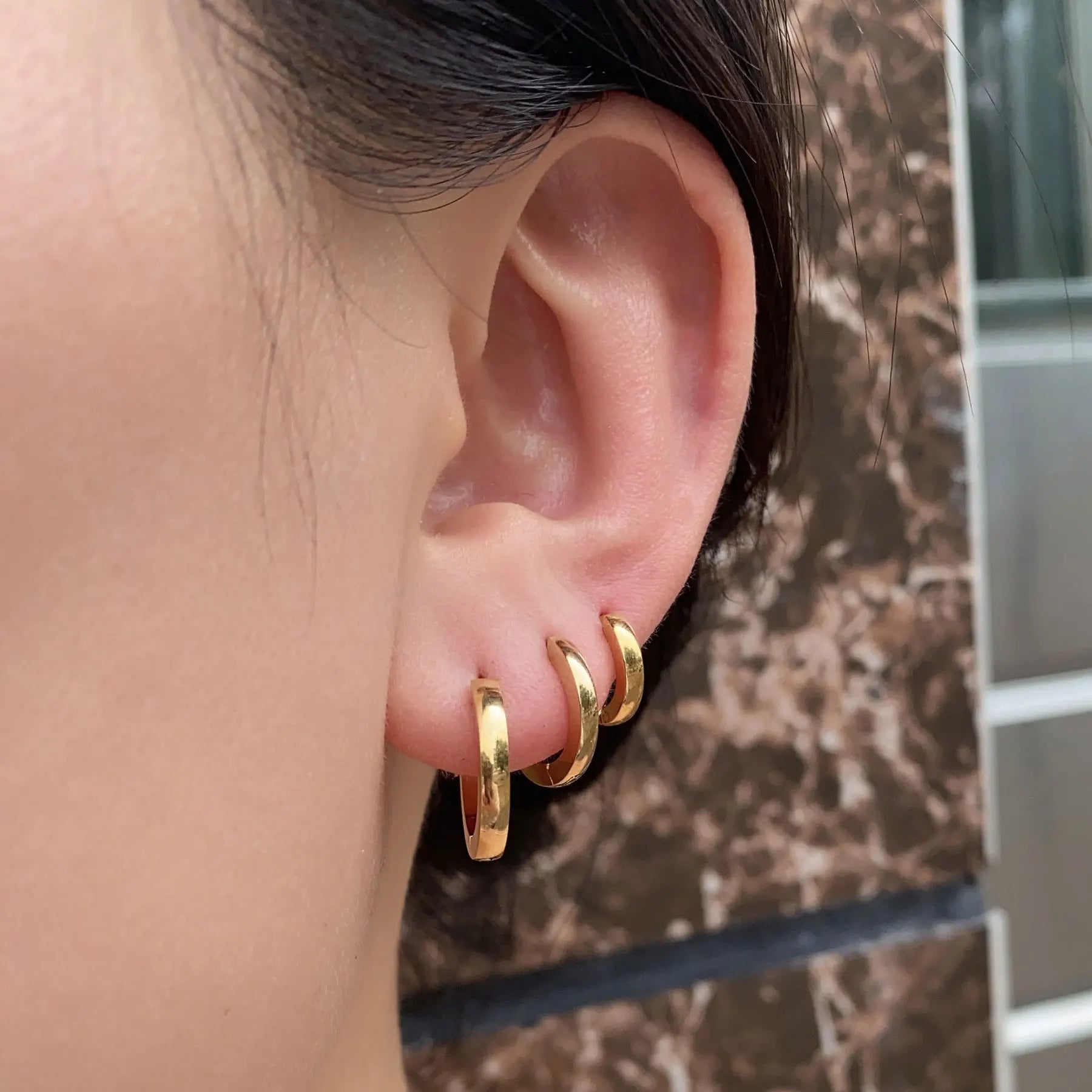 Huggie Hoop Earrings Set of 2